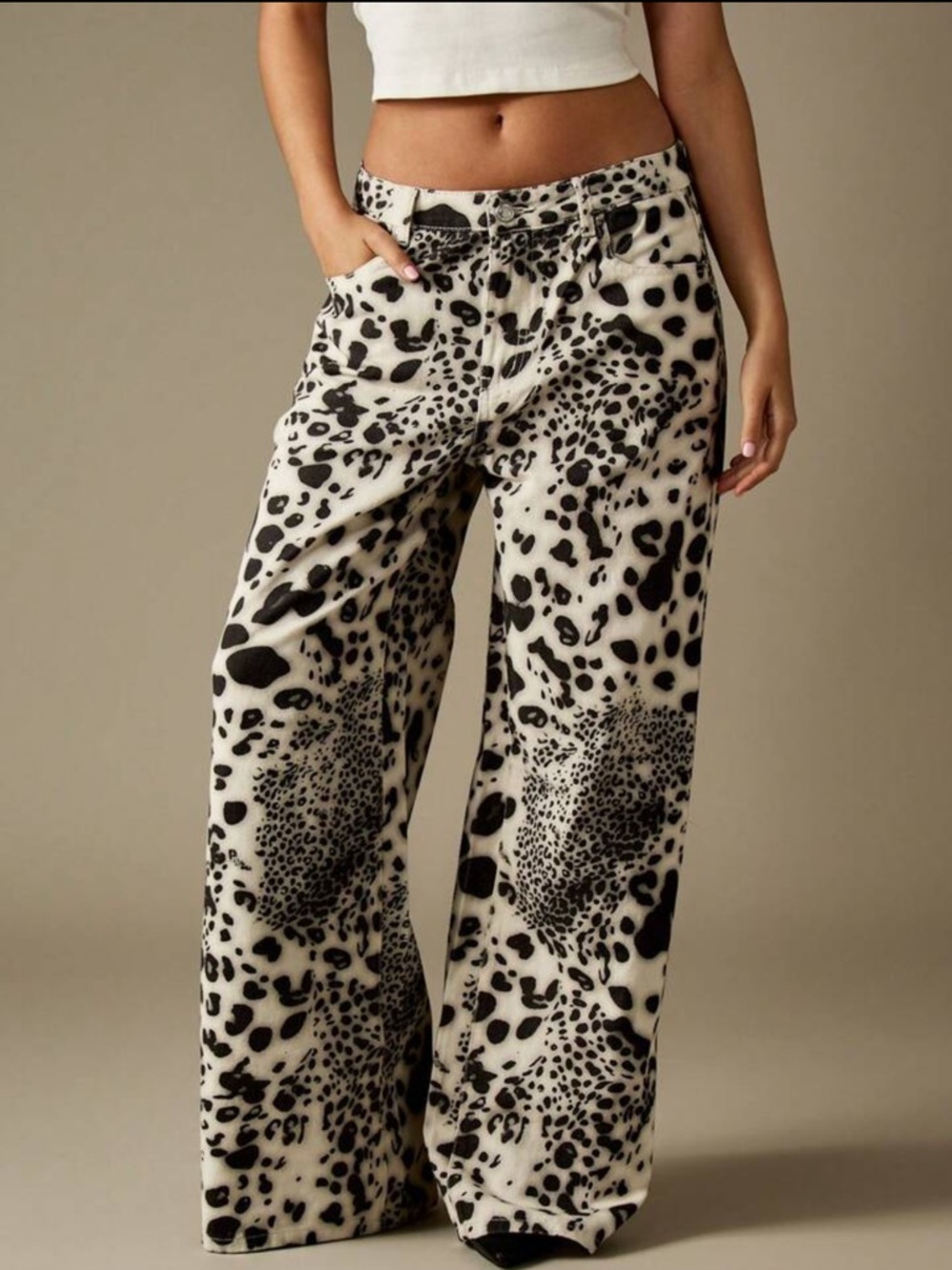 Womens Black & White Leopard Wide-Leg Pants